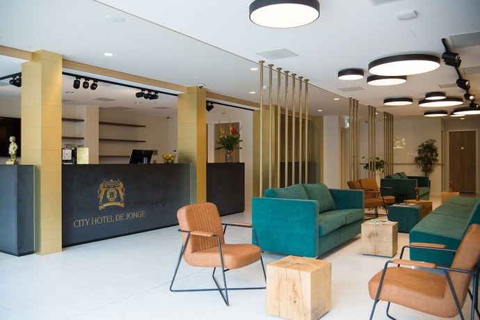 Imagen de los interiores del Hotel City De Jonge. Foto 15
