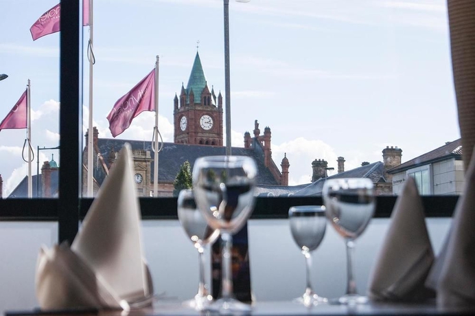 Imagen del bar/restaurante del Hotel City Derry. Foto 2