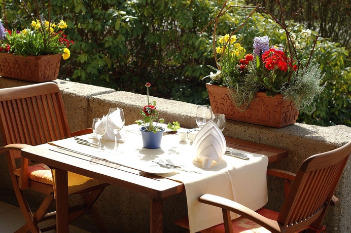 Imagen del bar/restaurante del Hotel City Dresden Radebeul. Foto 2