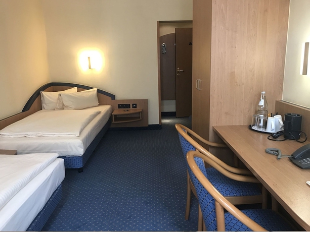 Imagen de la habitación del Hotel City D&uuml;sseldorf. Foto 7