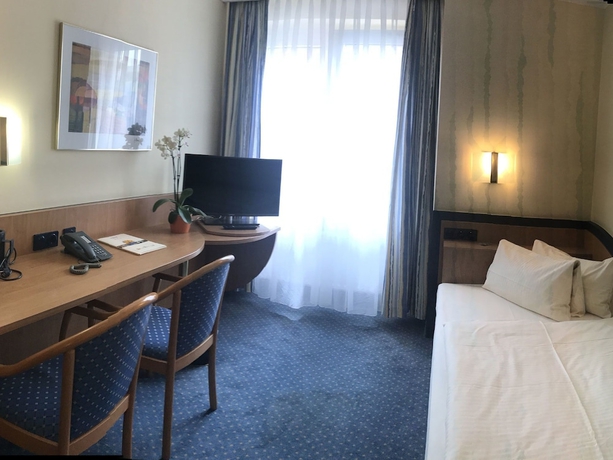Imagen de la habitación del Hotel City D&uuml;sseldorf. Foto 15