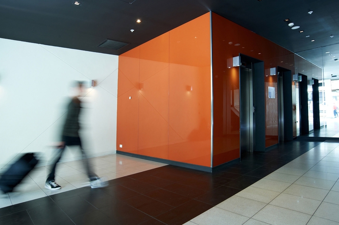Imagen de los interiores del Hotel City Edge On Elizabeth. Foto 14