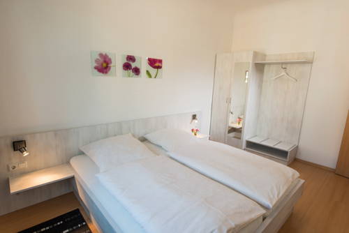 Imagen de la habitación del Hotel City, Eisenach. Foto 15