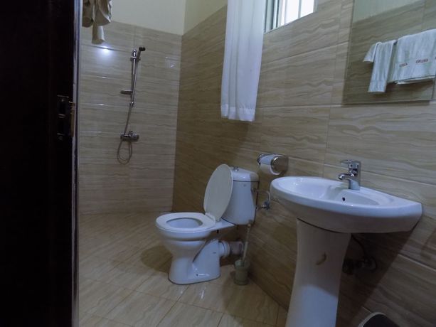 Imagen de la habitación del Hotel City Entry. Foto 17