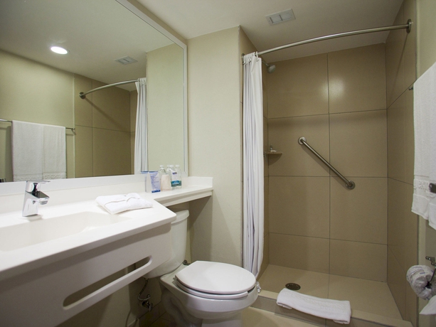 Imagen de la habitación del Hotel City Express By Marriott Campeche. Foto 8