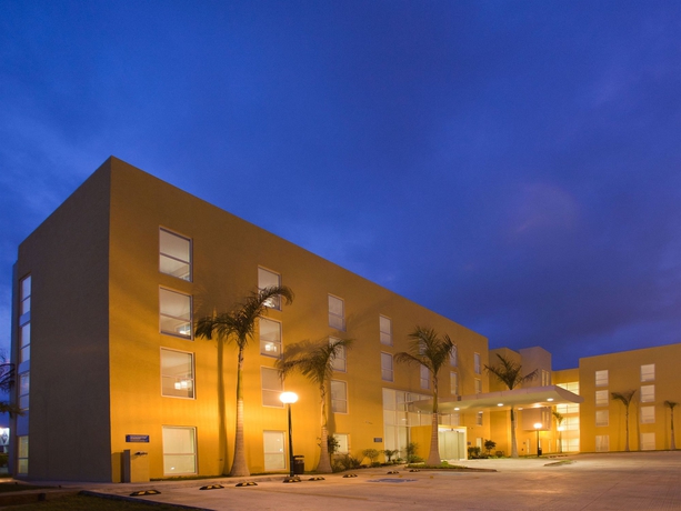 Imagen general del Hotel City Express By Marriott Campeche. Foto 2