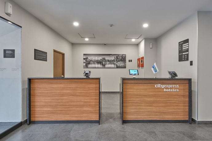 Imagen de los interiores del Hotel City Express By Marriott Cdmx Tlalpan. Foto 12