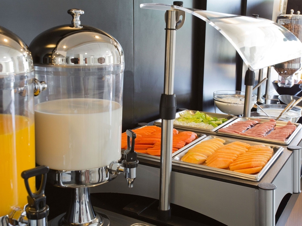 Imagen del bar/restaurante del Hotel City Express By Marriott Chetumal. Foto 6