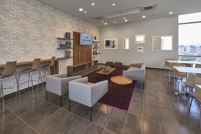 Imagen de los interiores del Hotel City Express By Marriott Ciudad De M&eacute;xico La Raza. Foto 17