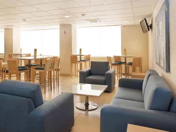 Imagen de los interiores del Hotel City Express By Marriott Culiacán. Foto 16