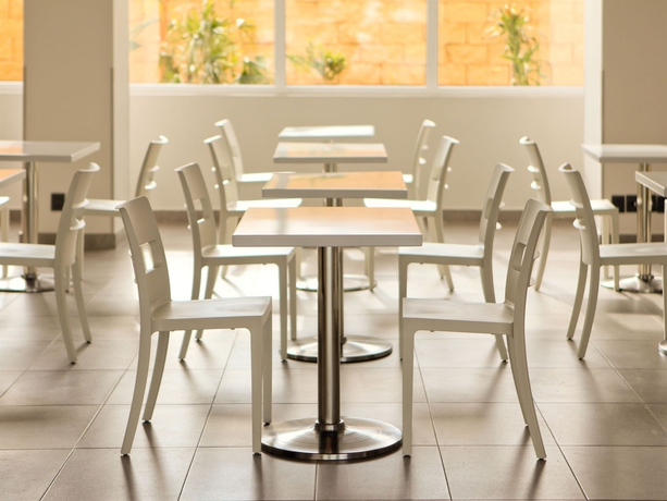 Imagen del bar/restaurante del Hotel City Express By Marriott Durango. Foto 5