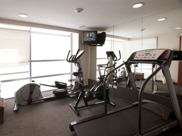 Imagen de los interiores del Hotel City Express By Marriott Ebc Reforma. Foto 13