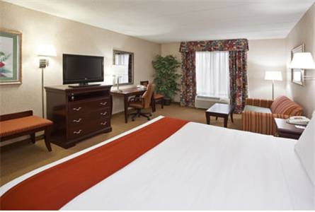 Imagen de la habitación del Hotel City Express By Marriott Findlay. Foto 13