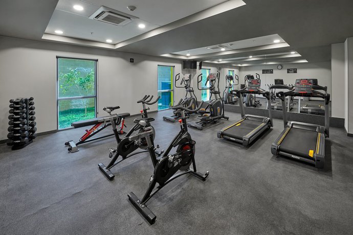 Imagen de los interiores del Hotel City Express By Marriott Guaymas. Foto 8