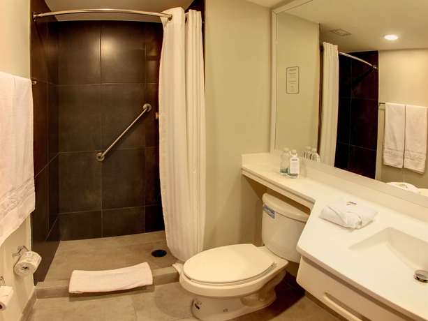 Imagen de la habitación del Hotel City Express By Marriott Irapuato Norte. Foto 12