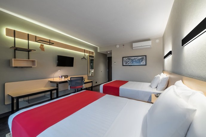 Imagen de la habitación del Hotel City Express By Marriott Lagos De Moreno. Foto 3