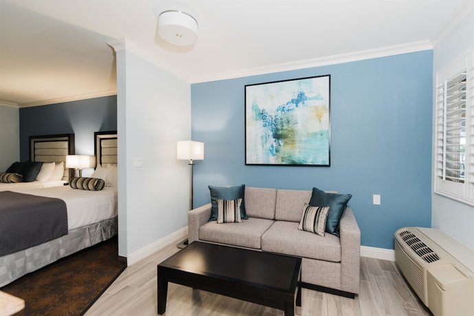 Imagen de la habitación del Hotel City Express By Marriott Manhattan Beach. Foto 5