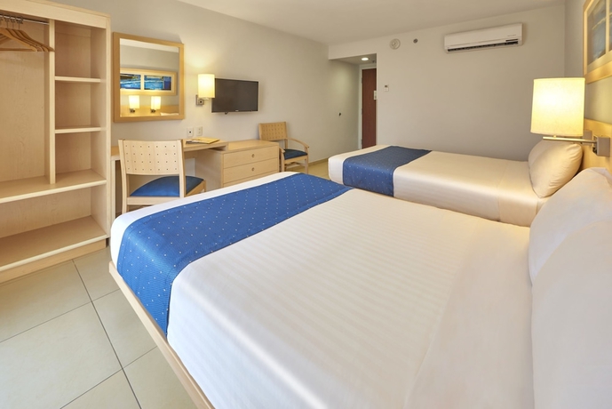 Imagen de la habitación del Hotel City Express By Marriott Manzanillo. Foto 9