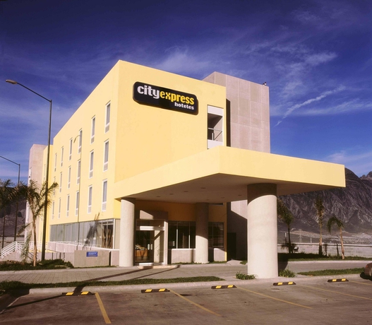 Imagen general del Hotel City Express By Marriott Monterrey Santa Catarina. Foto 1