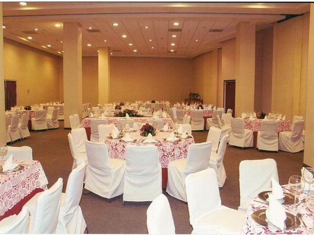 Imagen de los interiores del Hotel City Express By Marriott Puebla Centro. Foto 6