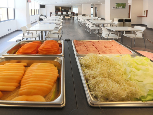 Imagen del bar/restaurante del Hotel City Express By Marriott Queretaro. Foto 5