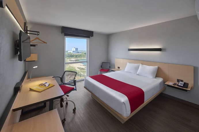 Imagen de la habitación del Hotel City Express By Marriott Reynosa Aeropuerto. Foto 15