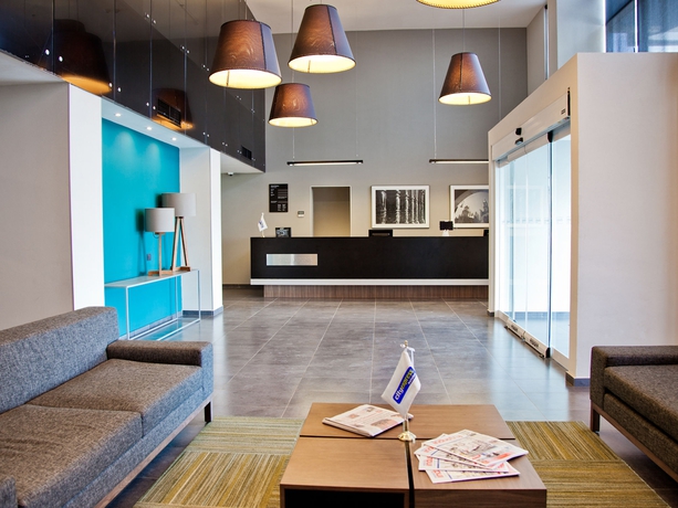 Imagen de los interiores del Hotel City Express By Marriott Salamanca. Foto 15