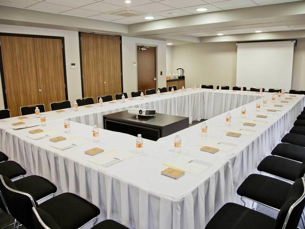 Imagen general del Hotel City Express By Marriott Tehuacan. Foto 13