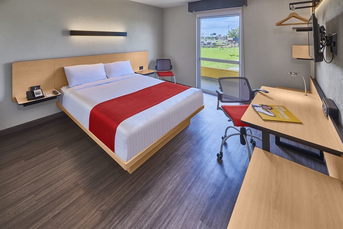 Imagen de la habitación del Hotel City Express By Marriott Tepic. Foto 9