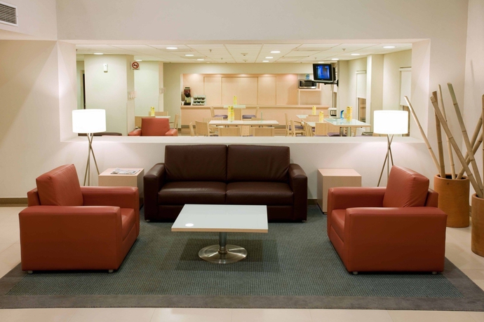 Imagen de los interiores del Hotel City Express By Marriott Tula. Foto 14