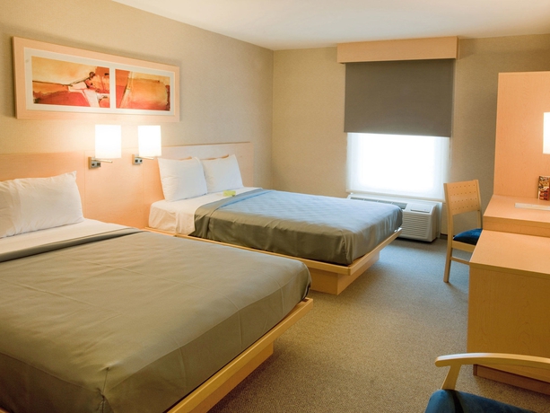 Imagen de la habitación del Hotel City Express By Marriott Zacatecas. Foto 11