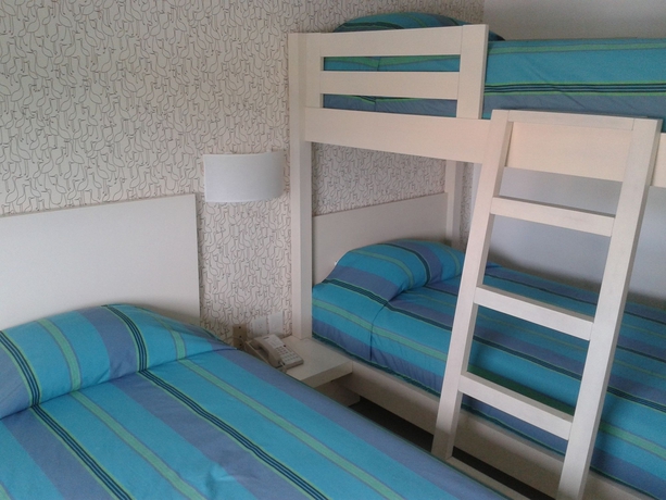 Imagen de la habitación del Hotel City Express Junior By Marriott Cancun. Foto 6