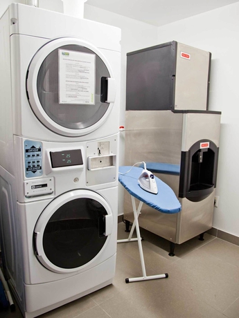 Imagen de los interiores del Hotel City Express Junior By Marriott Ciudad Del Carmen Aeropuerto. Foto 13