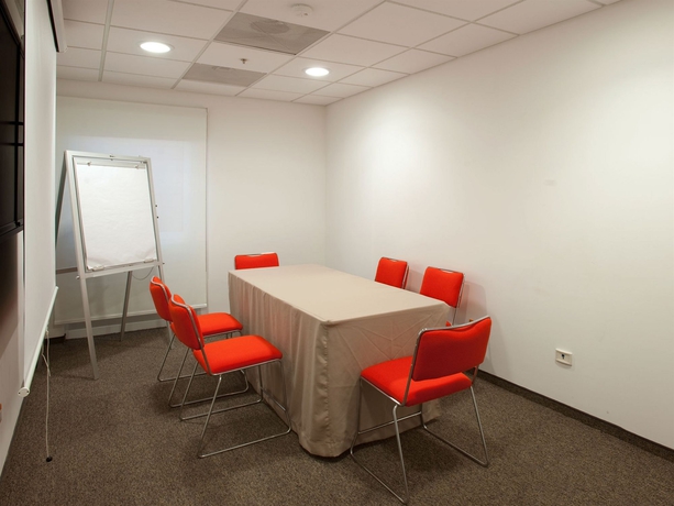 Imagen de los interiores del Hotel City Express Junior By Marriott Guadalajara Periférico Sur. Foto 12