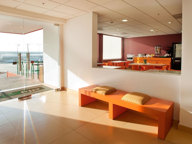 Imagen de los interiores del Hotel City Express Junior By Marriott Guadalajara Periférico Sur. Foto 15