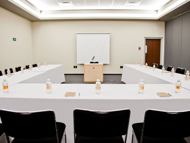 Imagen de la habitación del Hotel City Express Junior By Marriott San Luis Potosi Carranza. Foto 6