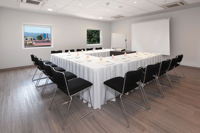 Imagen de los interiores del Hotel City Express Junior By Marriott San Luis Potosi Carranza. Foto 20