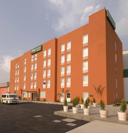 Imagen general del Hotel City Express Junior By Marriott Toluca Aeropuerto. Foto 2