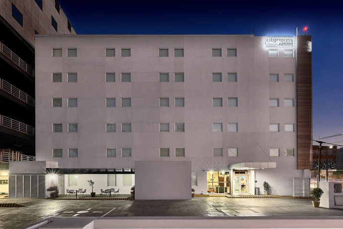 Imagen general del Hotel City Express Junior By Marriott Toluca Zona Industrial. Foto 3