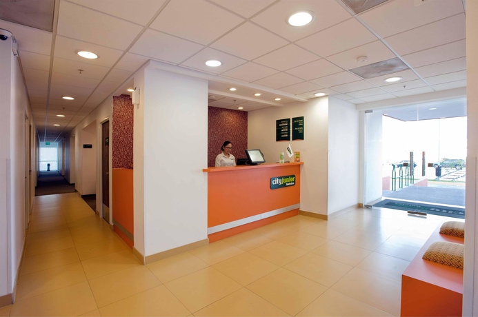 Imagen de los interiores del Hotel City Express Junior Tuxtla Gutiérrez Poliforum. Foto 14