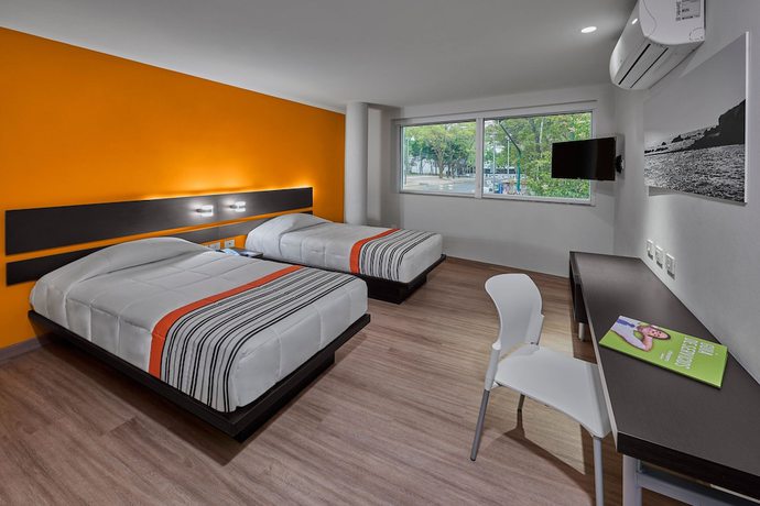 Imagen de la habitación del Hotel City Express Junior by Marriott CDMX Sullivan. Foto 7