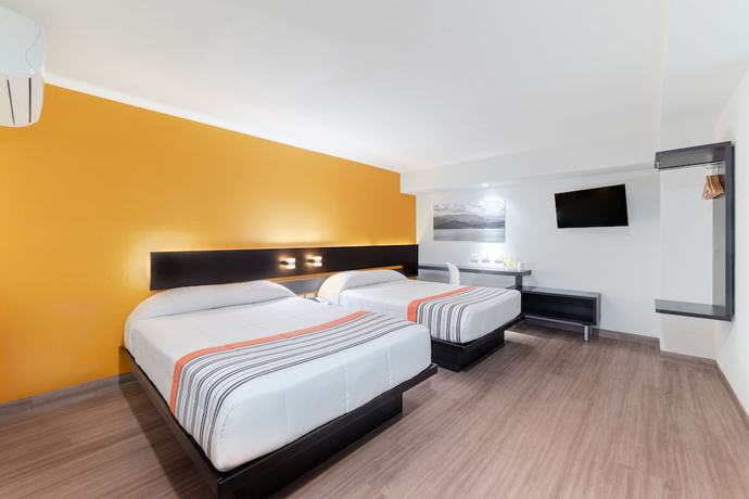 Imagen de la habitación del Hotel City Express Junior by Marriott CDMX Sullivan. Foto 8