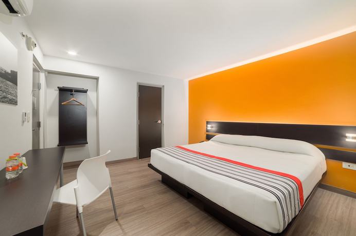 Imagen de la habitación del Hotel City Express Junior by Marriott CDMX Sullivan. Foto 13