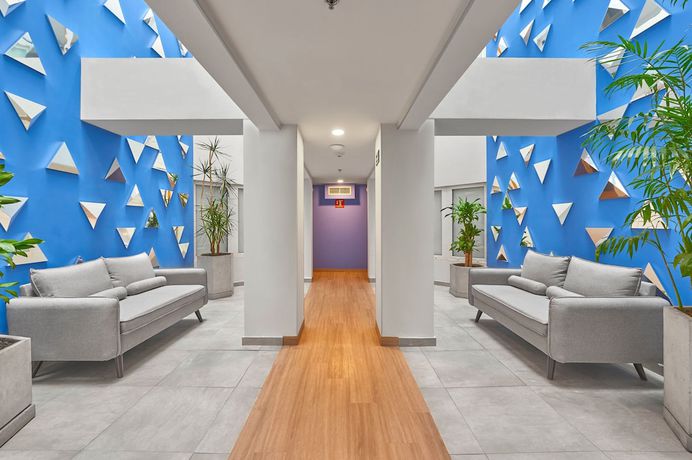 Imagen de los interiores del Hotel City Express Junior by Marriott CDMX Sullivan. Foto 18