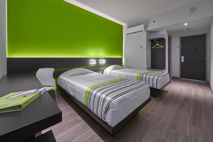 Imagen de la habitación del Hotel City Express Junior by Marriott Puebla Angelopolis. Foto 11