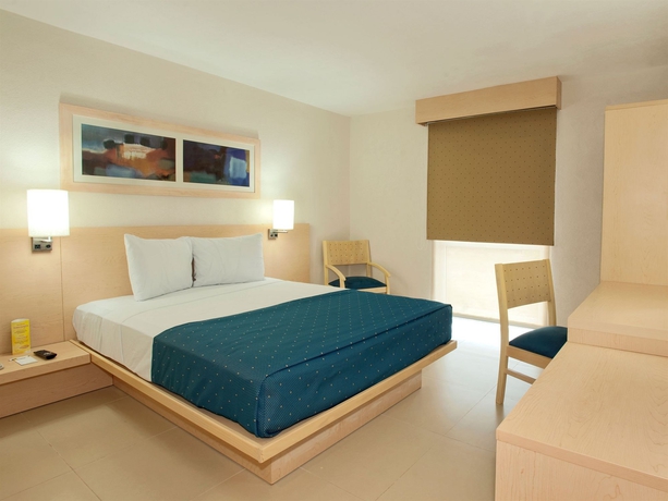 Imagen de la habitación del Hotel City Express Merida. Foto 5