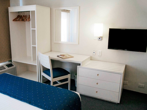 Imagen de la habitación del Hotel City Express Monterrey Aeropuerto. Foto 5