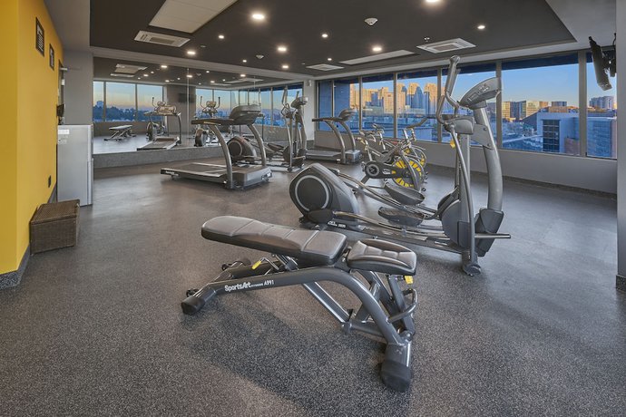 Imagen de los interiores del Hotel City Express Plus By Marriott Interlomas. Foto 14