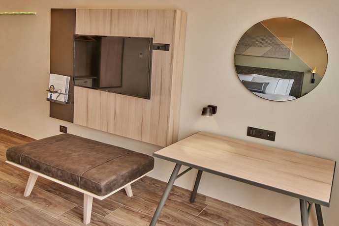 Imagen de la habitación del Hotel City Express Plus By Marriott Interlomas. Foto 10