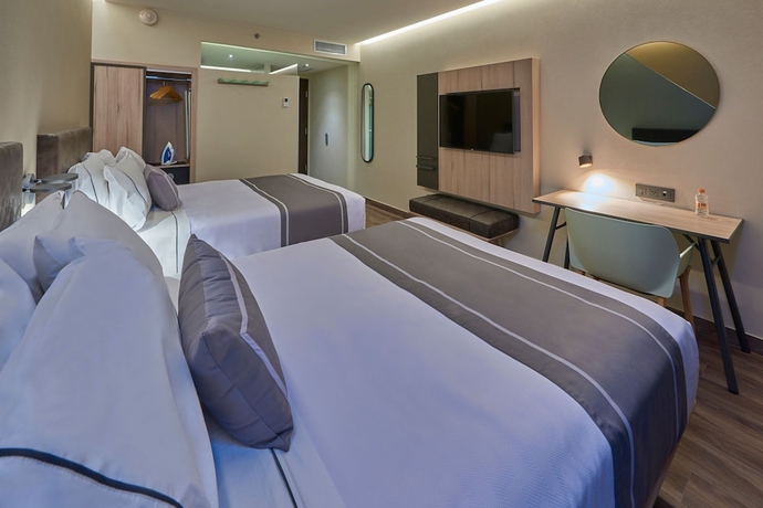 Imagen de la habitación del Hotel City Express Plus Mazatl&aacute;n. Foto 3